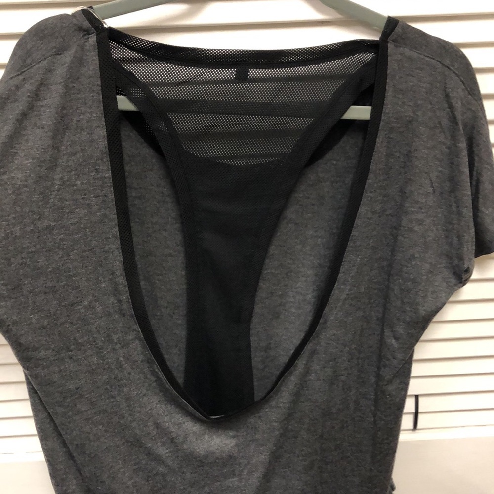 Workout tee - Picture 4 of 7